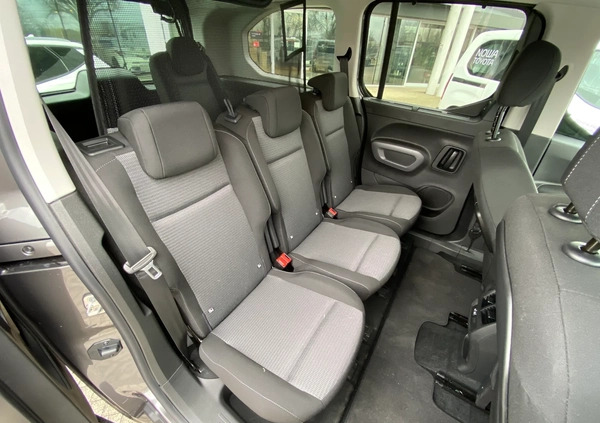 Toyota Proace City Verso cena 166900 przebieg: 5, rok produkcji 2024 z Tolkmicko małe 529